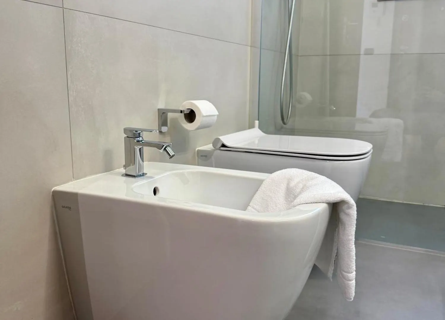Lr Deluxe Apartments - Innovazione 22 Mediolan 0*,