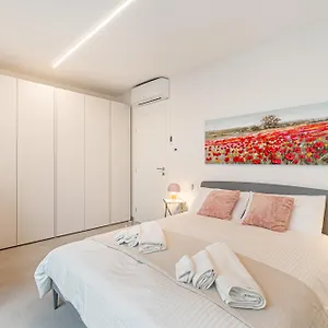 Urban Garden Lofts By Blue Velvet Livings Apartament